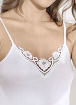 Drie-pack overhemden met delicate geborduurde kant 