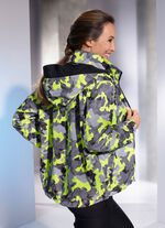 Functioneel omkeerbaar jack met capuchon ge&iuml;ntegreerd in de kraag 