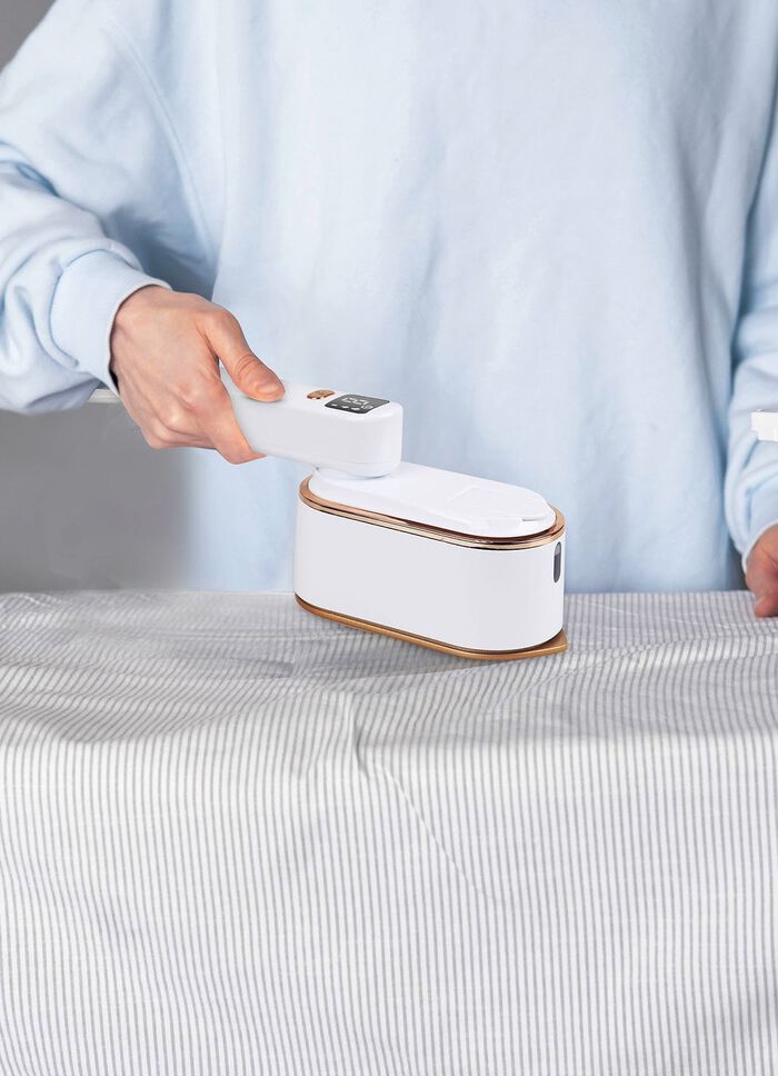 Handig stoomstrijkijzer 