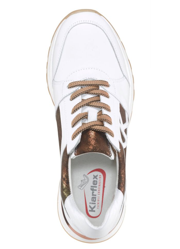 Sneakers in een modieus design WIT