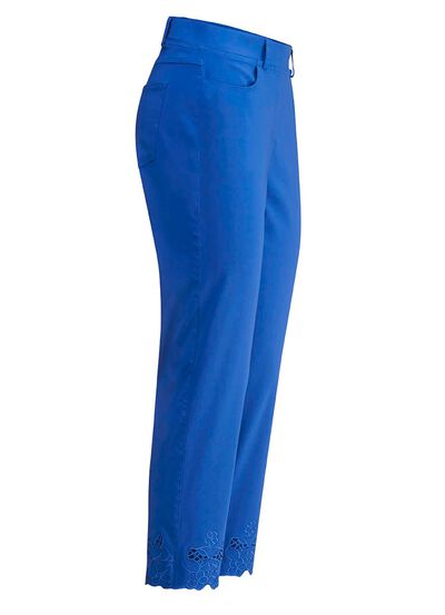 Broek met geborduurd bloemenoogje 