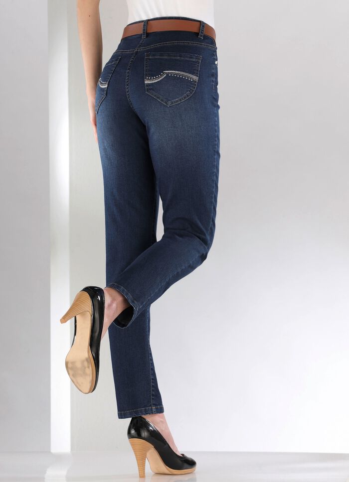 Jeans met mooie borduursels en glinsterende strass-steentjes 