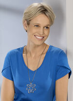 Slangenketting met bloemvormige hanger 