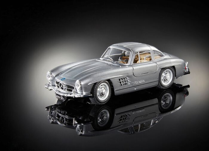 Mercedes-Benz 300SL als metalen spuitgietmodel 