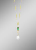 Delicate verfijning – hanger met parel- en kristalglans 