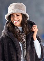 Trendy vissershoed BEIGE