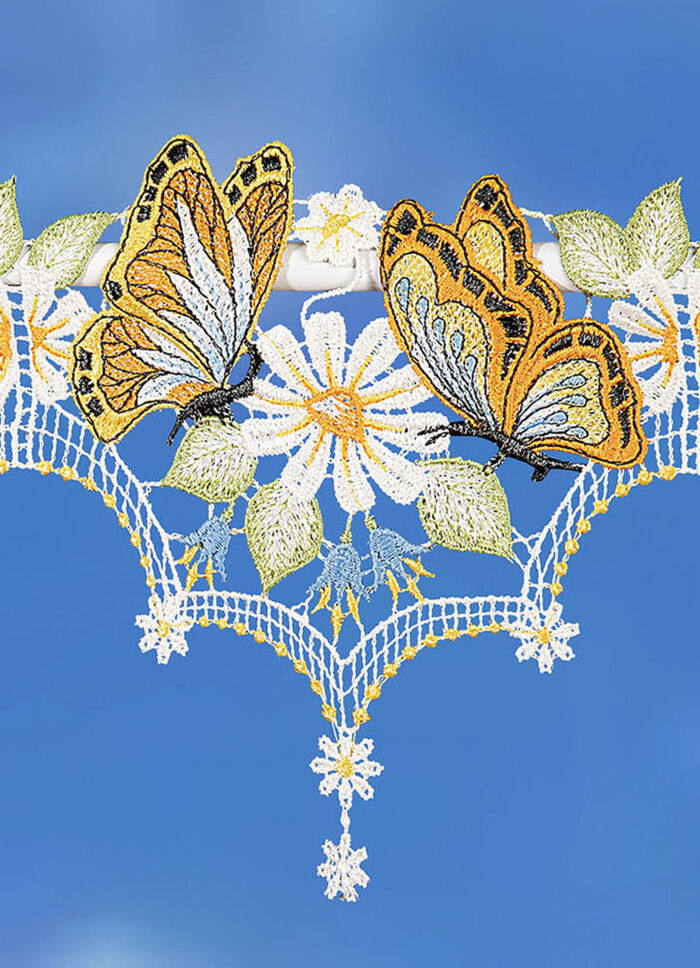 Paaldecoratie gemaakt van Plauenkant 