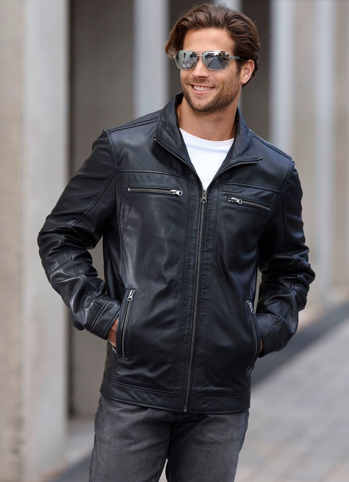 Kort leren jack met binnenzakken 