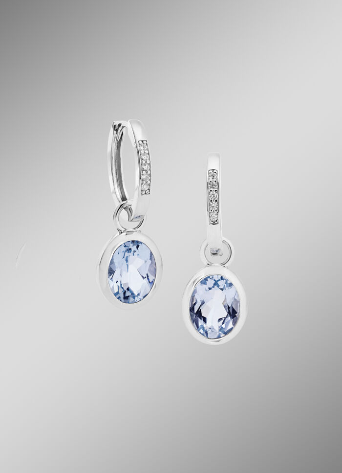 Chique oorbellen met beh. Blauwe topaas en synthetisch. zirkonia