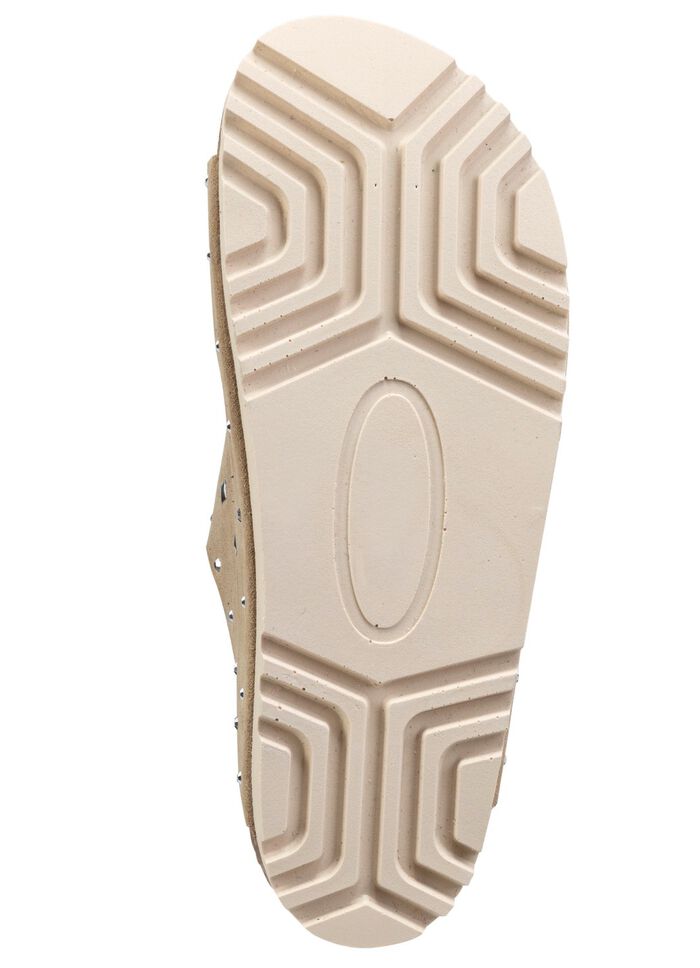 Muiltjes van ELENA EDEN met trendy klinknagels 