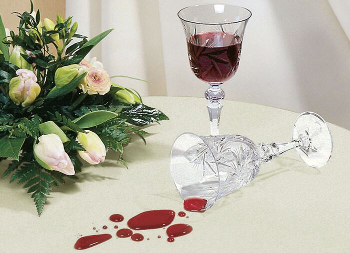 Tafel- en kamerdecoratie met vlekwerende afwerking 