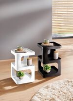 Moderne bijzettafel gemaakt van metaal 