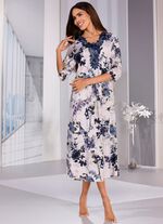 Laurina nachtjapon met geweldig kantmotief 