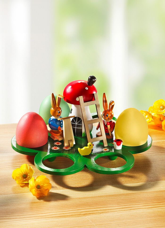 Eierdopjes met hazenscene 