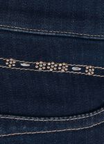 Jeans met subtiele strass-versiering 