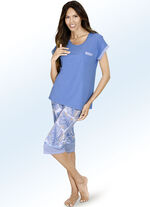 Laurina pyjama van biologisch katoen met korte mouwen, kuitlange broek en open pijpen 