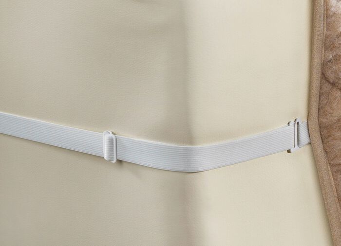 Fauteuil-, bank- en armleuningbeschermers gemaakt van scheerschapenwol 