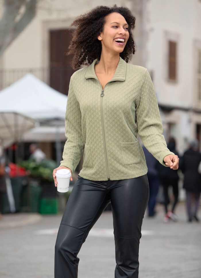 Blousejasje met opgestikte zakken 