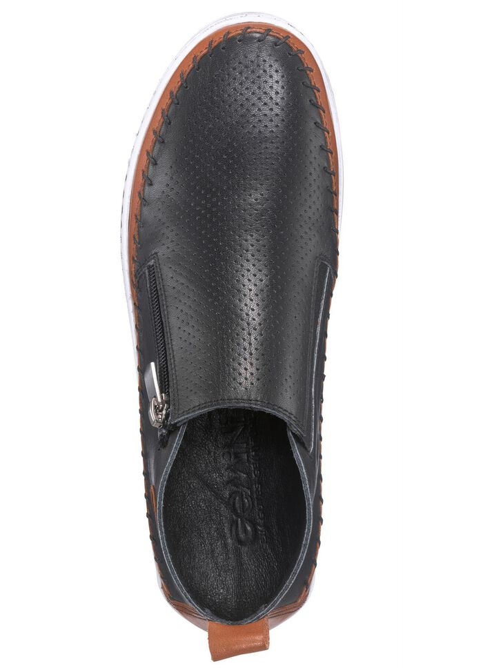 Gemini laarsje van rundnappaleer met decoratieve perforaties 