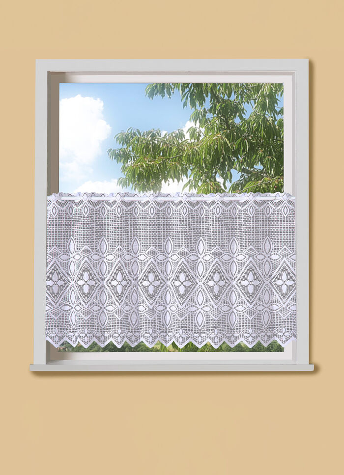 Korte blind met gekartelde rand en staafopening 