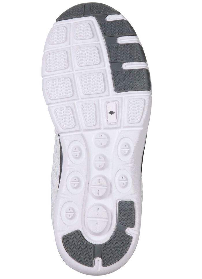 Sneakers gemaakt van textielmateriaal met een effectief patroon 