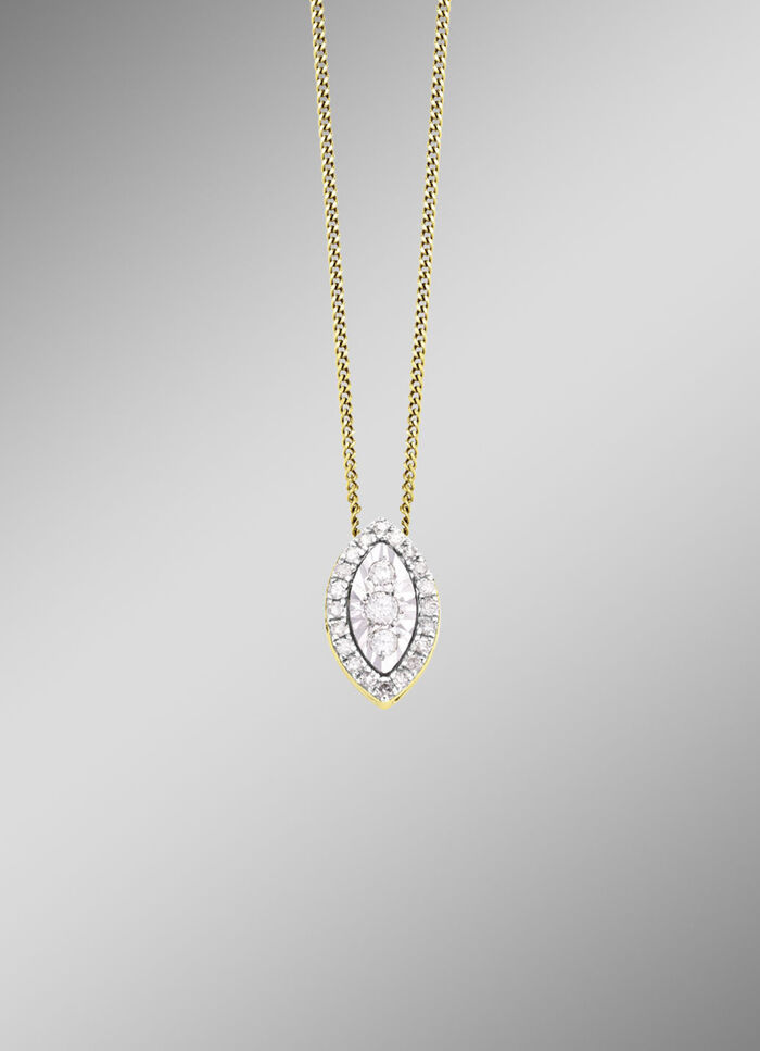 Hanger met 3 briljant geslepen diamanten, 20 diamanten en ankerketting 