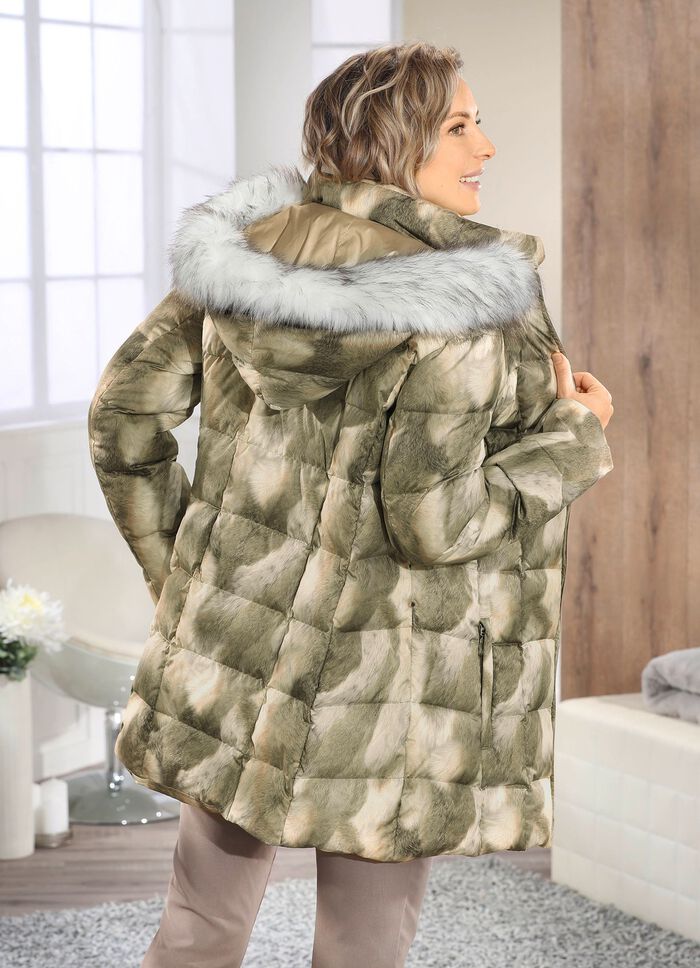 Jas met design van imitatiebont 