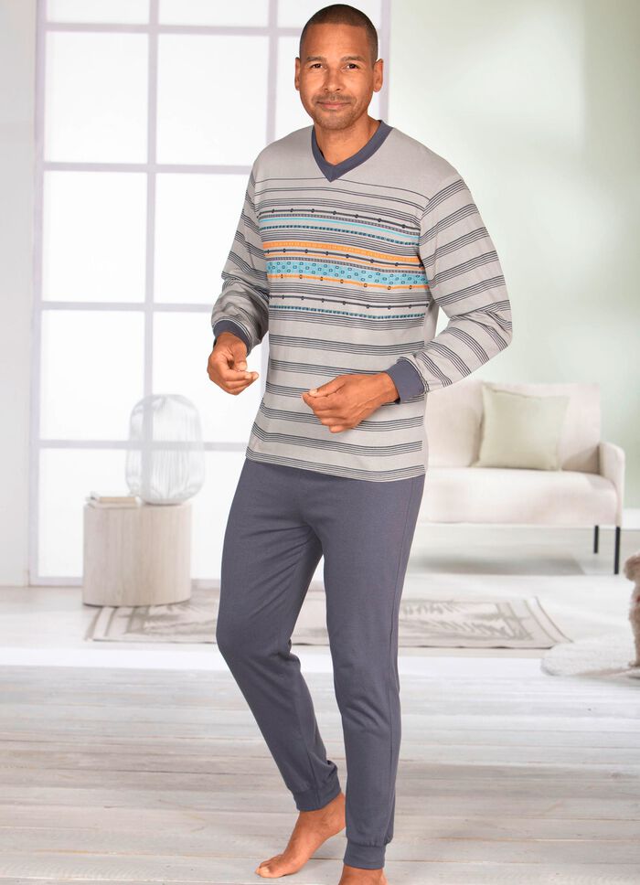 Set: pyjama en short met V-hals 