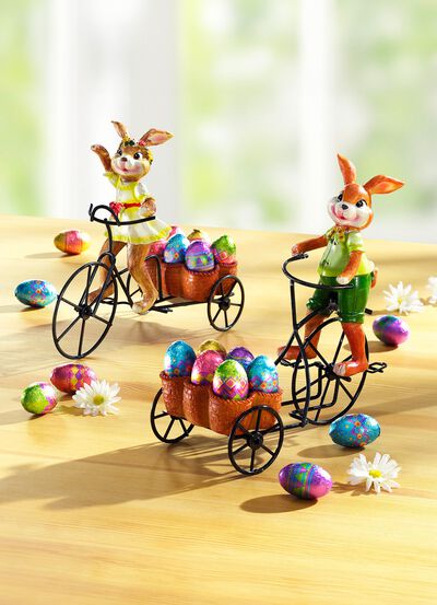 Verschillende paashazen van melkchocolade 