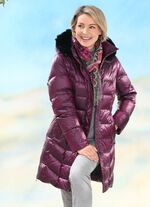 Korte donsjas in 2 kleuren CYCLAAM