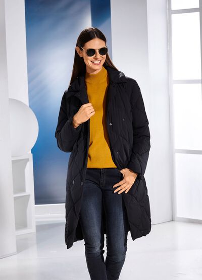 Functionele jas met ruitvormige quilting 