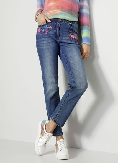Jeans met bloemenborduursel 