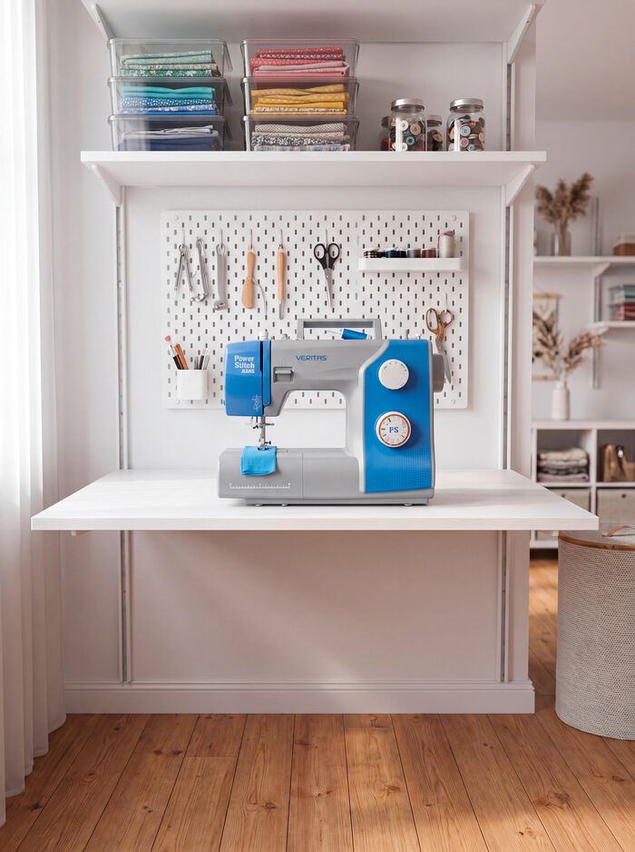 Naaimachine met vrije arm 