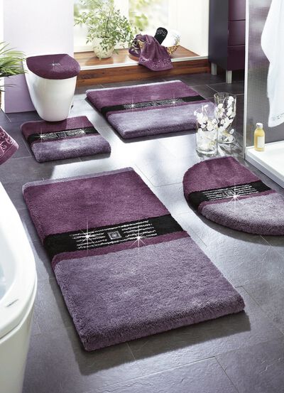 Zijdezachte badkamerset met fonkelende kristallen 