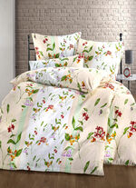 Satijnen beddengoedset van Mesana GEEL