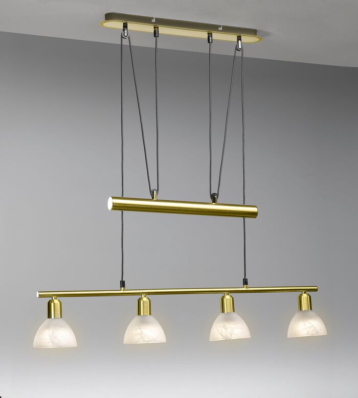 Hanglamp gemaakt van mat metaal 