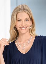 Sieradenset, 2-delig, bestaande uit ketting en oorhaakjes 