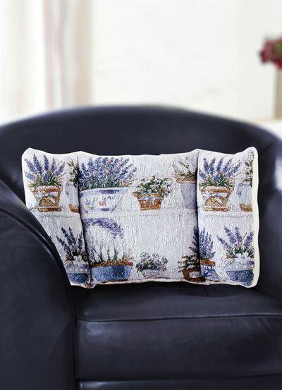Rugkussen met lavendelmotief 