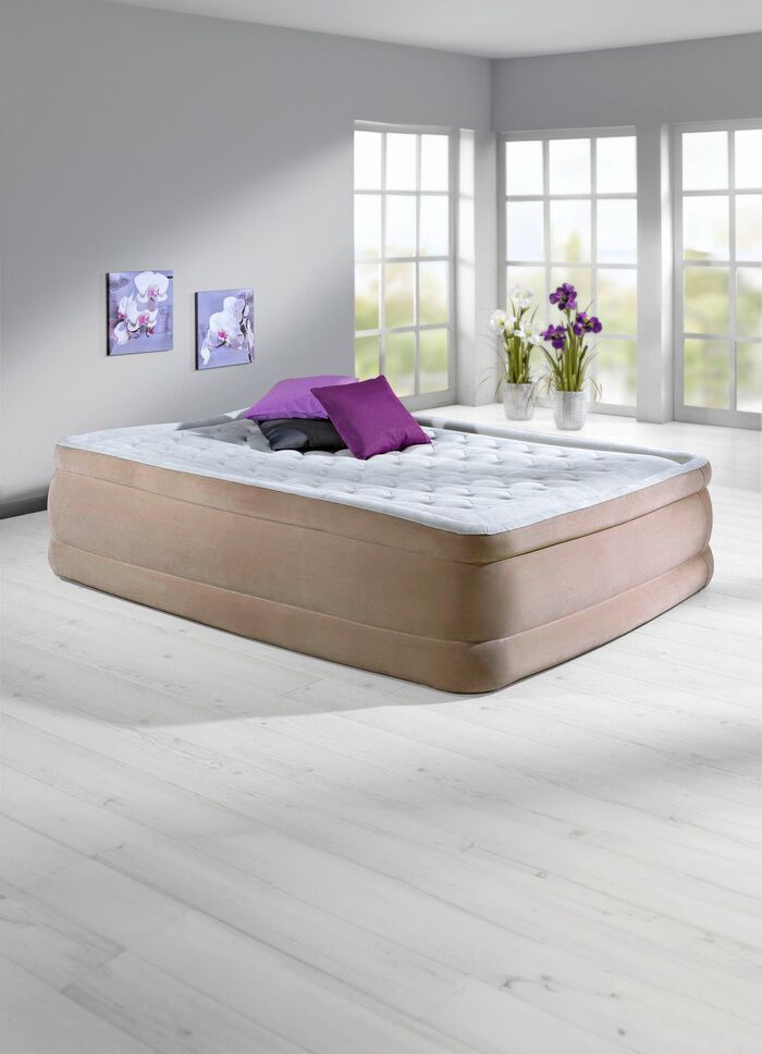 Comfortabel luchtbed met draagtas om op te bergen 