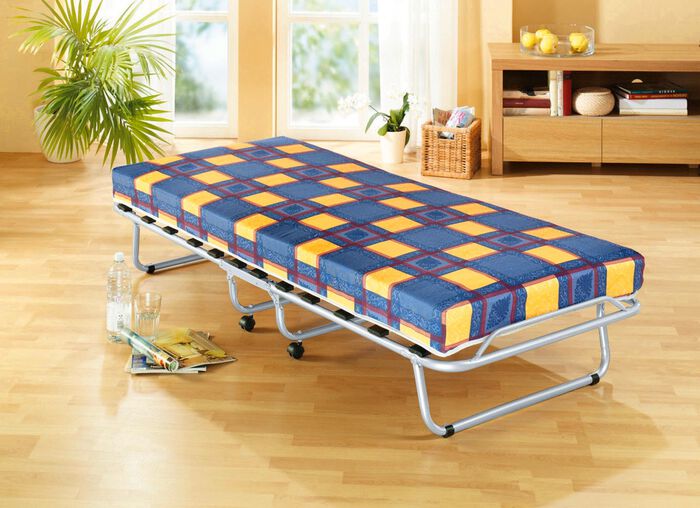 Logeerbed met lattenbodem en matras 