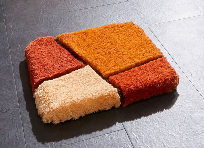 Kleurrijke badkamerset met antislip achterkant 