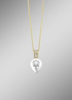 Hanger met briljant geslepen diamanten 