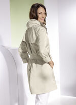 Korte jas met ceintuur 