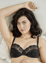 Felina Conturelle beugelbeha met borduurkant ZWART