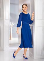 Jurkje met kant eronder 