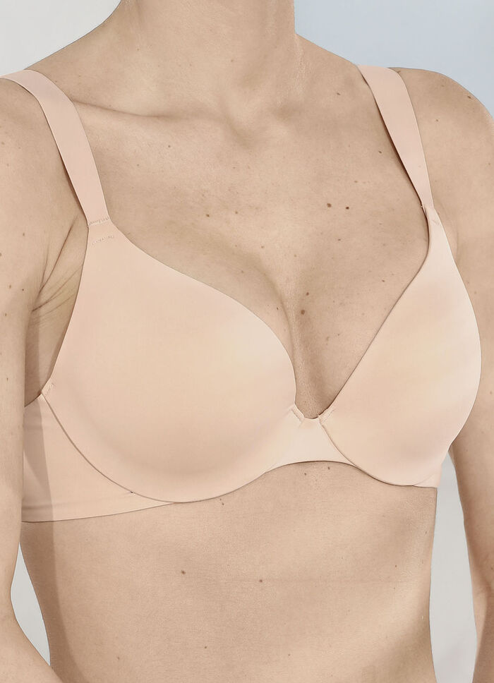 Triumph Body Make-up Illusion beugelbeha voor een magisch decolleté 