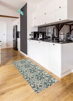 Duurzame keukenloper en vloerkleed in tegeldesign 