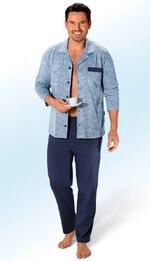 Pyjama, met volledige knoopsluiting, met reverskraag en borstzakje 