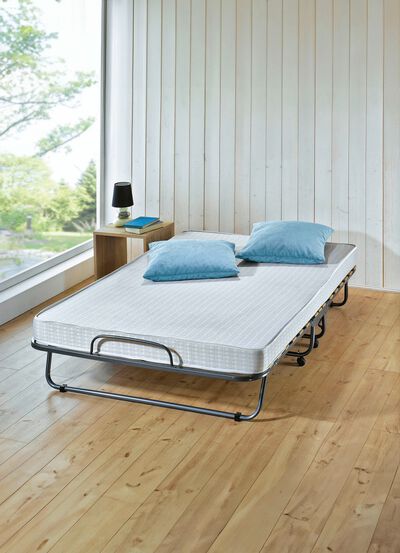 Logeerbed met metalen frame en automatische opstelling 