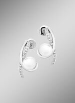 Oorstekers met zoetwaterparels en synthetische zirkonia 